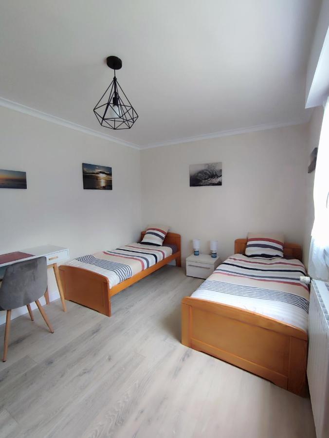Maison Classee 3 Etoiles, Grand Jardin Clos Au Calme Proche Centre Ville, 10 Min Des Plages Пон-л'Аббе Экстерьер фото